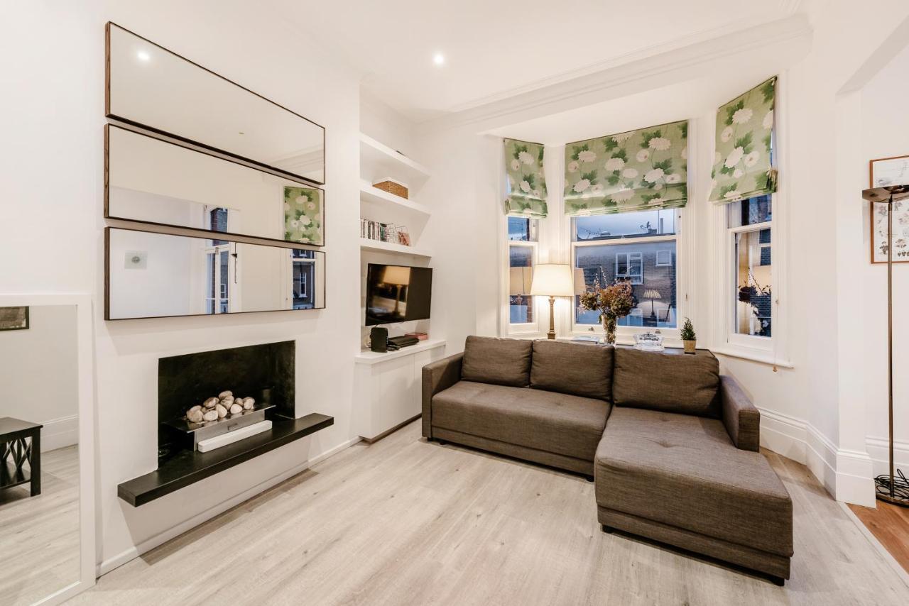 Lovely 2 Bedroom Flat In The Heart Of Chelsea لندن المظهر الخارجي الصورة