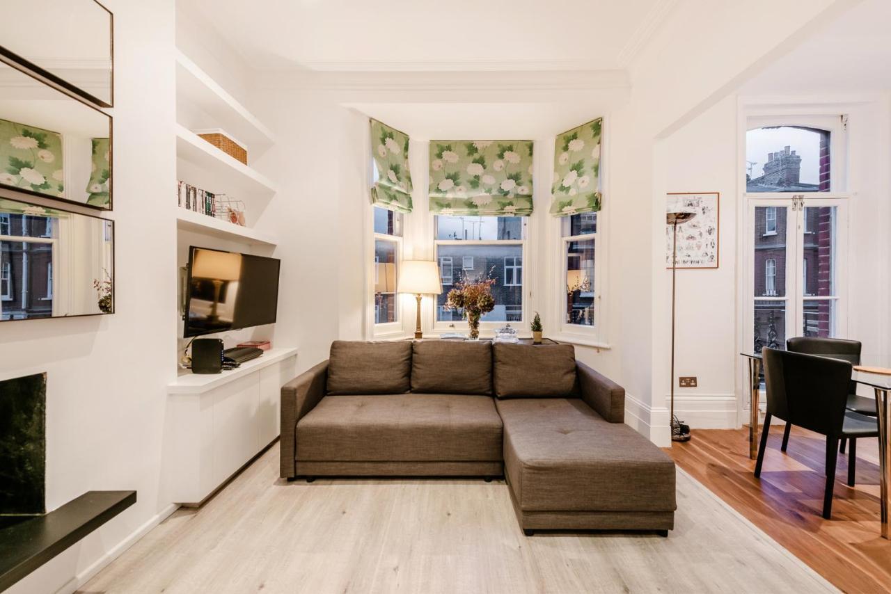 Lovely 2 Bedroom Flat In The Heart Of Chelsea لندن المظهر الخارجي الصورة